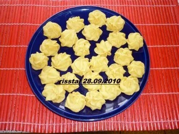 Rezept: Kartoffelbrei vom Vortag verändert sein Aussehen Bild Nr. 4 Kartoffelbrei vom Vortag verändert sein Aussehen - Rezept - Bild Nr. 4