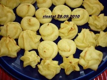 Rezept: Kartoffelbrei vom Vortag verändert sein Aussehen Kartoffelbrei vom Vortag verändert sein Aussehen - Rezept