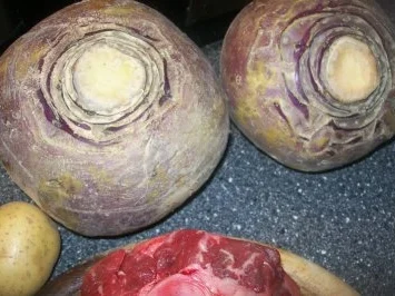 Eintopf - Kohlrübeneintopf mit Ochsenschwanz - Rezept - Bild Nr. 3