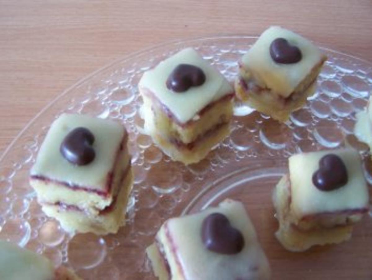 Petit fours mit Holundergelee-Füllung - Rezept - Bild Nr. 6