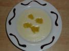 Grießpudding / - suppe mit Apfelmus - Rezept