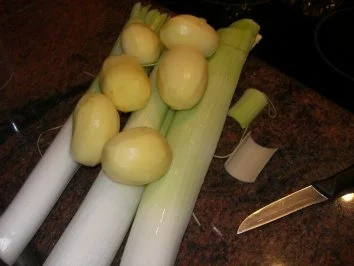 Suppe:   LAUCHCREMSUPPE - Rezept - Bild Nr. 3