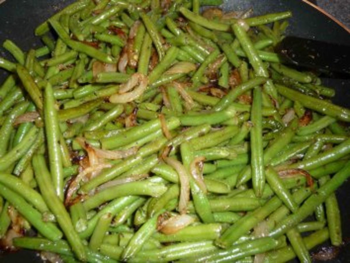 Grüne-Bohnen-Gemüse aus der Pfanne - Rezept