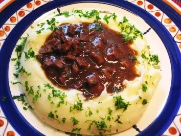 Rezept: Kartoffel-Krater ... mit Bratenresten vom Wildschwein Kartoffel-Krater ... mit Bratenresten vom Wildschwein - Rezept