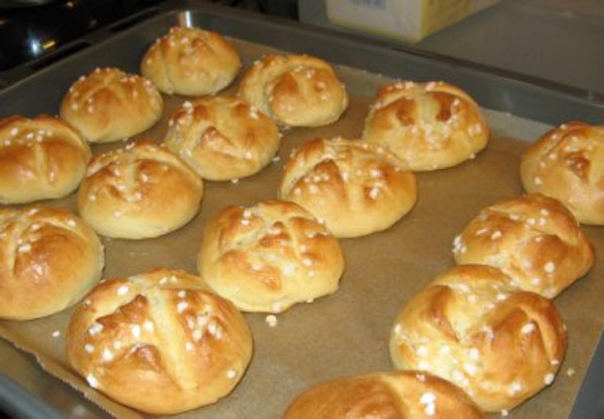 Bilder für Campingbrötchen - Hefebrötchen - Rezept