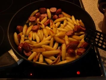 Rezept: Schupfnudeln mit Sauerkraut Bild Nr. 2 Schupfnudeln mit Sauerkraut - Rezept - Bild Nr. 2