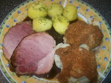 Kasslerbraten - mit Salzkartoffeln u. Blumenkohl - Rezept