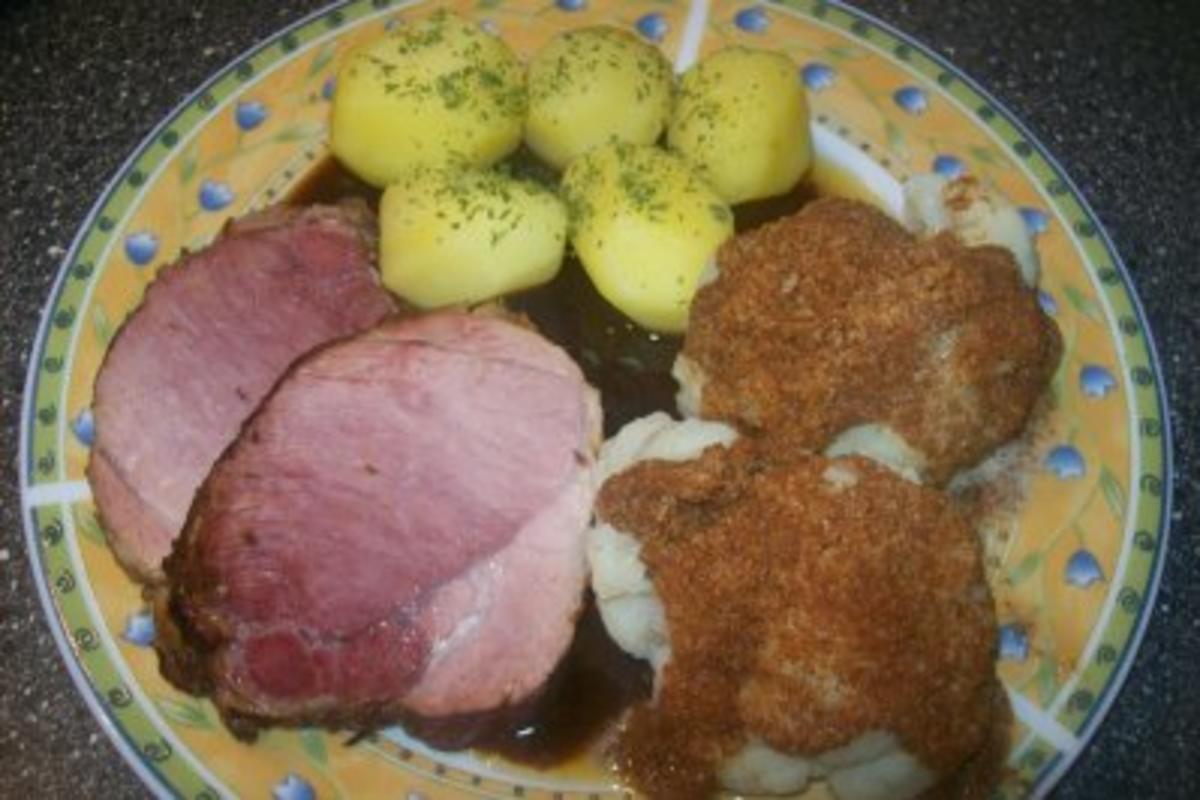 Kasslerbraten Mit Salzkartoffeln U Blumenkohl Rezept Kochbar De