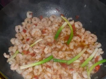 Eismeergarnelen in Woknudeln... - Rezept - Bild Nr. 4