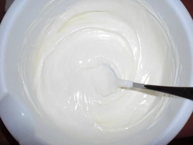 Pfirsich-Schmandtorte aus dem Kühlschrank - Rezept - Bild Nr. 16