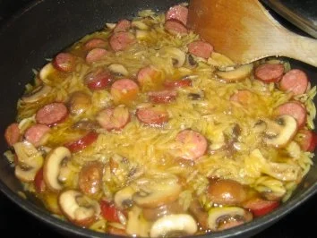 Rezept: Cabanossi-Kritharaki-Pfanne Bild Nr. 6 Cabanossi-Kritharaki-Pfanne - Rezept - Bild Nr. 6