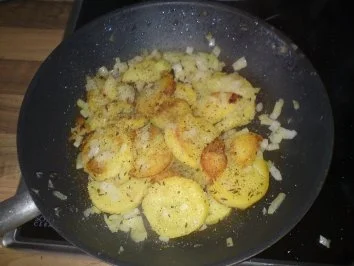 Rezept: Bratkartoffeln Bild Nr. 6 Bratkartoffeln - Rezept - Bild Nr. 6