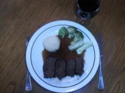 Fleisch: Rinderbäckchen mit Holundersirup - Rezept