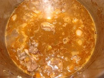 Fleisch :  -Mein Wildschweingulasch- - Rezept - Bild Nr. 5