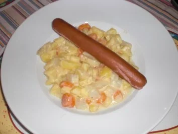 Rezept: Kartoffel-Möhren-Kohlrabi-Ragout Kartoffel-Möhren-Kohlrabi-Ragout - Rezept