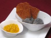 Schwarzes Sesam-Eis auf marinierter Chili-Mango und Zitronen-Sesamkrokant - Rezept