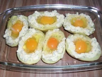 Rezept: Eier in Kartoffelhöhle Bild Nr. 5 Eier in Kartoffelhöhle - Rezept - Bild Nr. 5