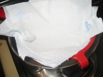 Verschiedenes: Liebstöckel-Knoblauch-Öl - Rezept - Bild Nr. 3