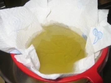 Verschiedenes: Liebstöckel-Knoblauch-Öl - Rezept - Bild Nr. 4