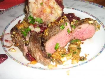 Rehmedailions mit Kräuter-Nuss-Kruste - Rezept - Bild Nr. 8