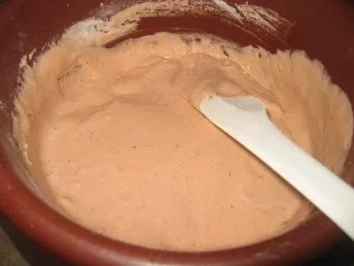 Rezept: Backwaren: Dunkle Himbeer Bisquitroulade Bild Nr. 12 Backwaren: Dunkle Himbeer Bisquitroulade - Rezept - Bild Nr. 12