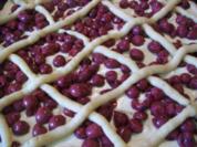 Kirschkuchen mit Makronengitter - Rezept