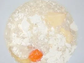 Rezept: Sesam-Bienenstich Bild Nr. 2 Sesam-Bienenstich - Rezept - Bild Nr. 2