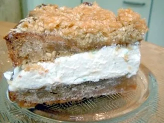 Rezept: Sesam-Bienenstich Sesam-Bienenstich - Rezept