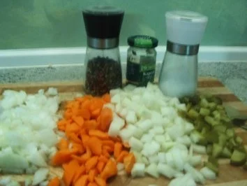 Rezept: Gemüsesoljanka Bild Nr. 4 Gemüsesoljanka - Rezept - Bild Nr. 4