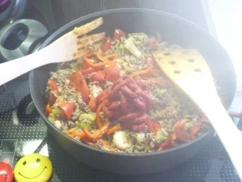 Rezept: Hackfleisch : ...was ist denn noch vorrätig?...und das kam dabei heraus ;-) Bild Nr. 8 Hackfleisch : ...was ist denn noch vorrätig?...und das kam dabei heraus ;-) - Rezept - Bild Nr. 8