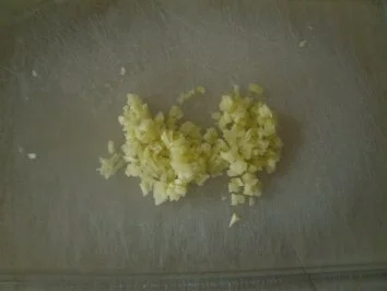 Rezept: Knoblauch-Rührei mit Bild Bild Nr. 2 Knoblauch-Rührei mit Bild - Rezept - Bild Nr. 2