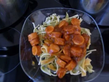 Würstchengulasch mit Bild - Rezept