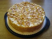 Apfeltorte mit Wein - Rezept