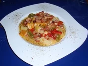 Rezept: Bunter Gemรผseauflauf mit Wรผrstchen und Landkรคse aus dem Backofen Bunter Gemรผseauflauf mit Wรผrstchen und Landkรคse aus dem Backofen - Rezept