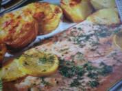 Lachs mit Pfeffer-Hollandaise - Rezept