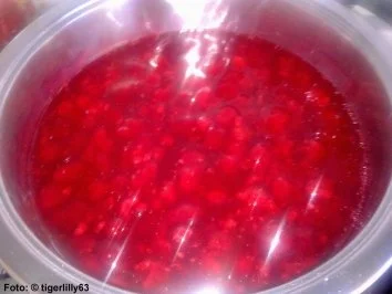 Himbeer-Käse-Sahnetorte - Rezept - Bild Nr. 2