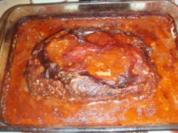 Hackbraten mit Teigwaren und Salat - Rezept