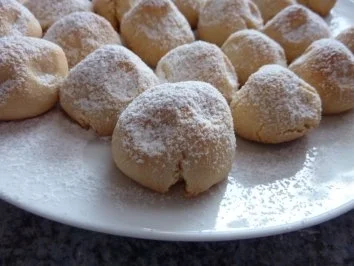 Rezept: Feine Amaretti Feine Amaretti - Rezept