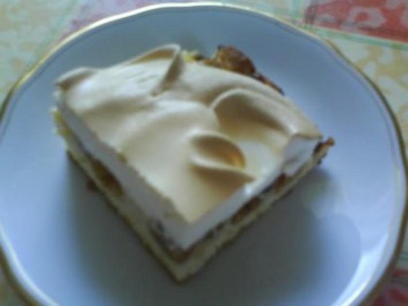 Stachelbeerkuchen mit Baiserhaube - Rezept mit Bild - kochbar.de