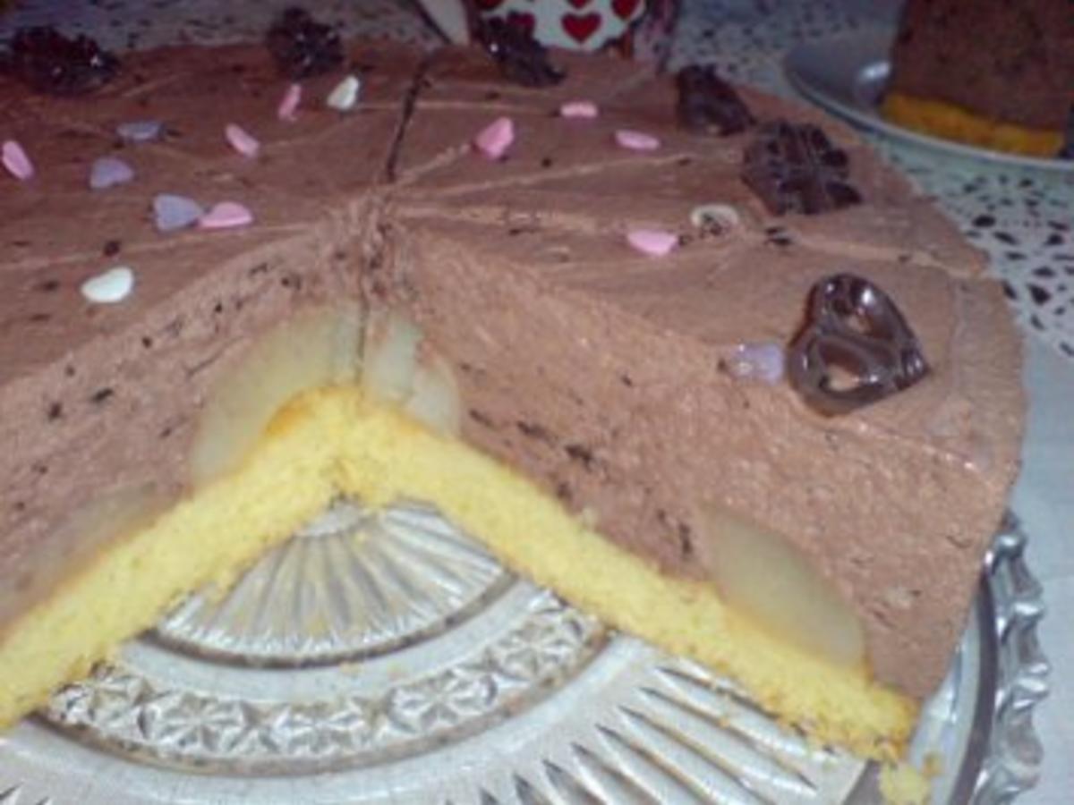 Schoko-Sahne-Torte mit Birnen - Rezept mit Bild - kochbar.de