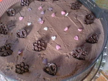 Rezept: Schoko-Sahne-Torte mit Birnen Bild Nr. 16 Schoko-Sahne-Torte mit Birnen - Rezept - Bild Nr. 16