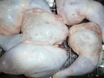 "Bella Donna"Hähnchen mit Safran-Ricotta-Ravioli und Pilzsauce "Antipasti" - Rezept - Bild Nr. 6