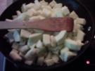 Hackfleisch-Zucchini mit Butternudeln - Rezept