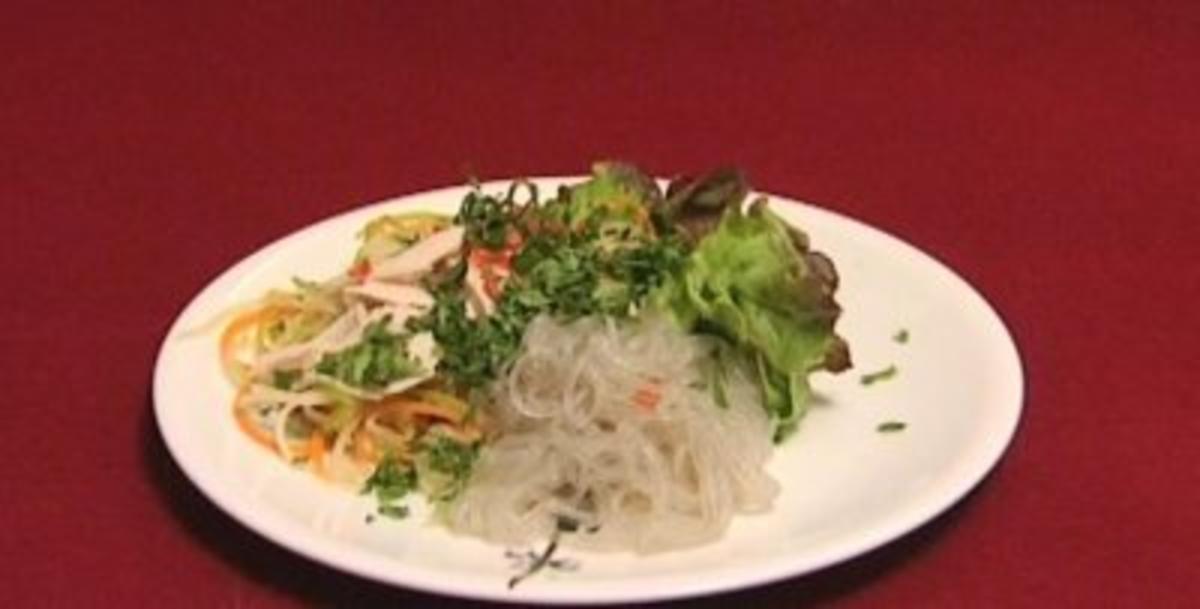 Frischer Hühnersalat aus dem Wok (Ralph Morgenstern) - Rezept