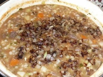 Eintopf:  Graupensuppe mit Bauernrotwurst - Rezept - Bild Nr. 3
