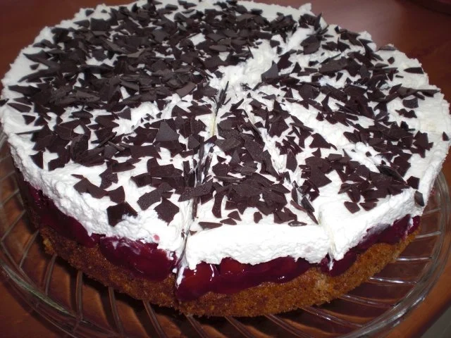 Nuss-Kirsch-Sahnetorte - Rezept - Bild Nr. 24