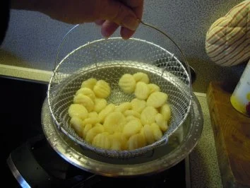 Rezept: Gnocchi ala emari Bild Nr. 7 Gnocchi ala emari - Rezept - Bild Nr. 7