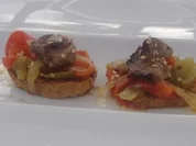 Montadito con solomillo de cerdo y setas - Rezept