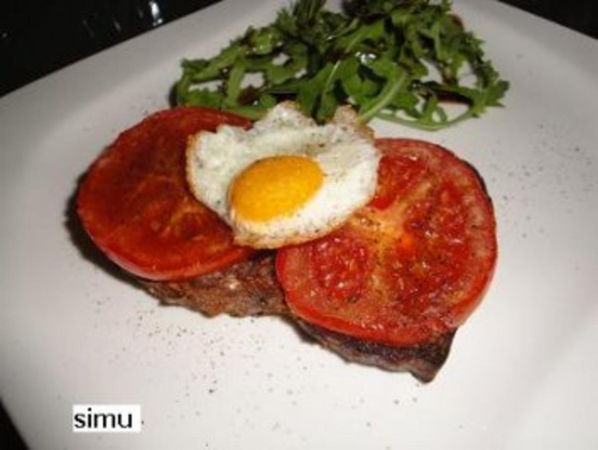 Bilder für Tomaten-Bruschetta mit Stierenaugen - Rezept