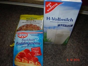Rezept: Kuchen + Torten : Hefe-Schneckenkuchen mit 2 Füllungen Bild Nr. 3 Kuchen + Torten : Hefe-Schneckenkuchen mit 2 Füllungen - Rezept - Bild Nr. 3